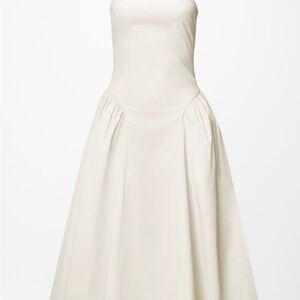 Elegant Cream Strapless Dress